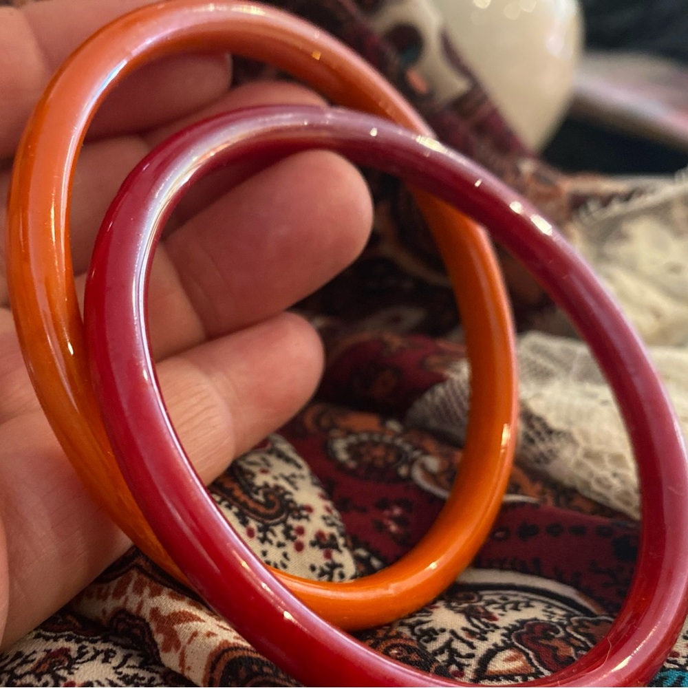 Christmas cranberries n oranges vintage hand blown glass bangles pair unworn